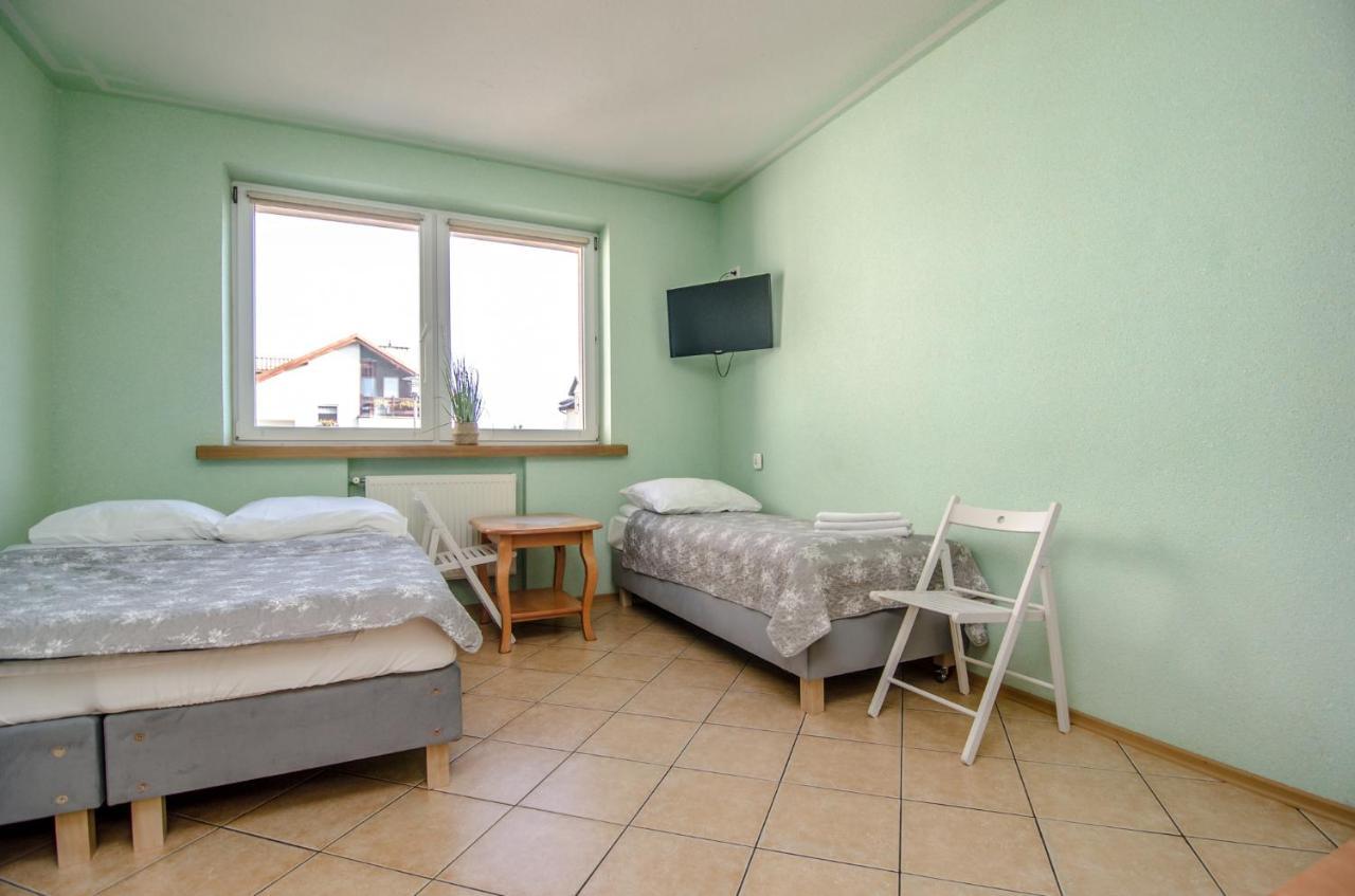 Pokoje Goscinne Jedrus Mielno  Exterior foto